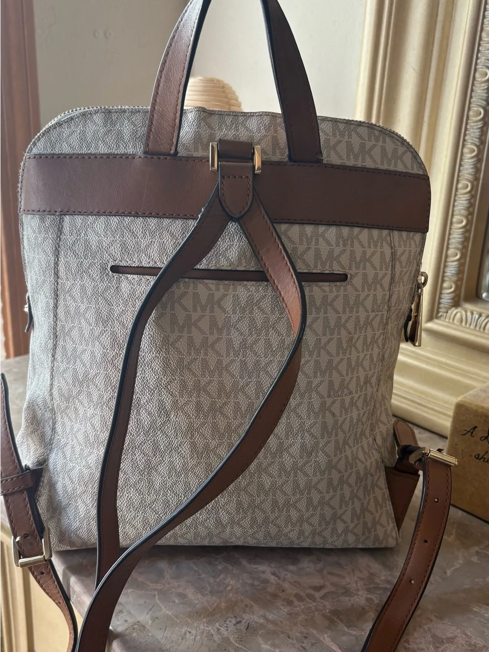 MICHAEL KORS MK Rhea Zip Medium Slim Backpack • Logo Vanilla / Acorn / Beige